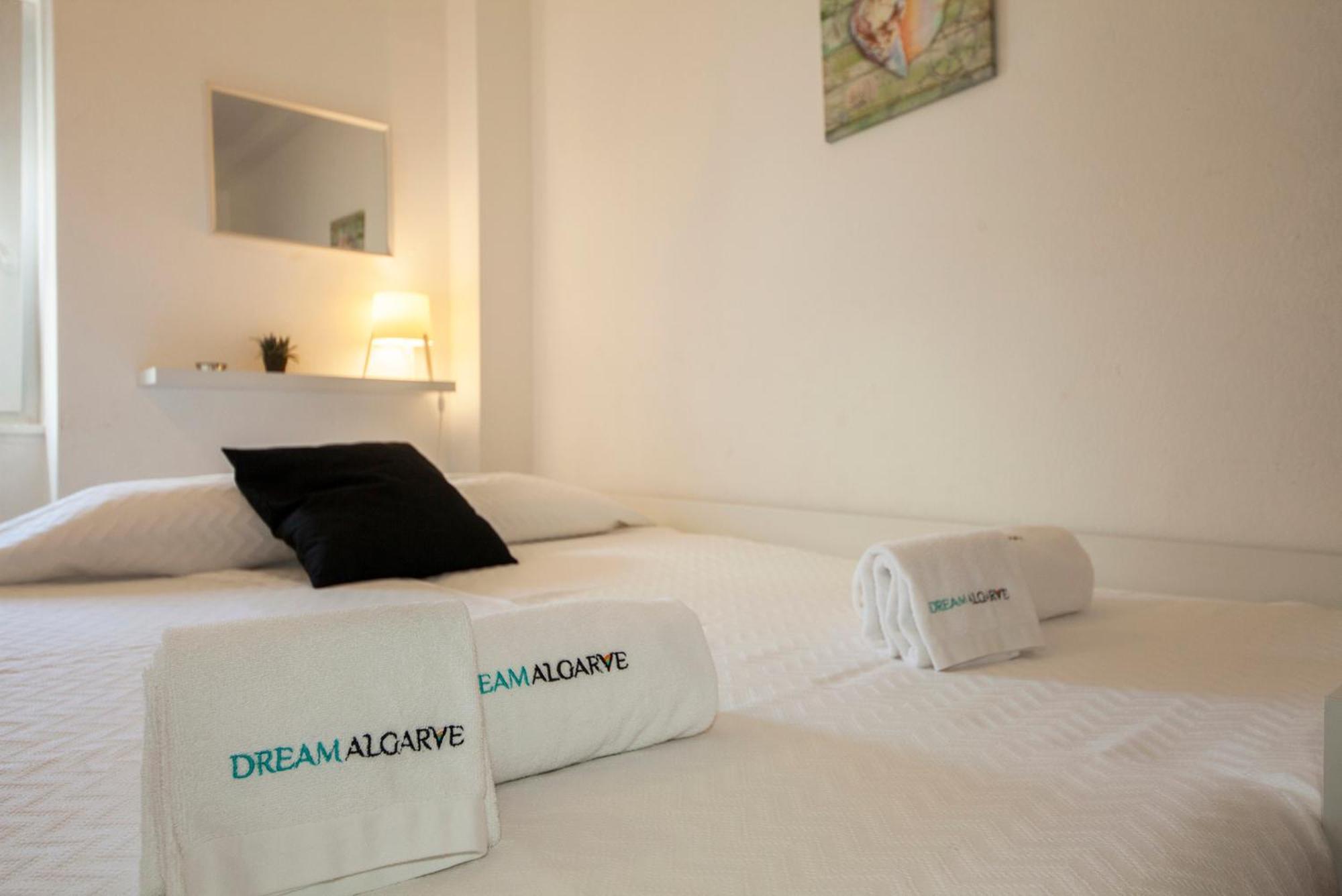 Rising Sun Apartments Lagos Rum bild